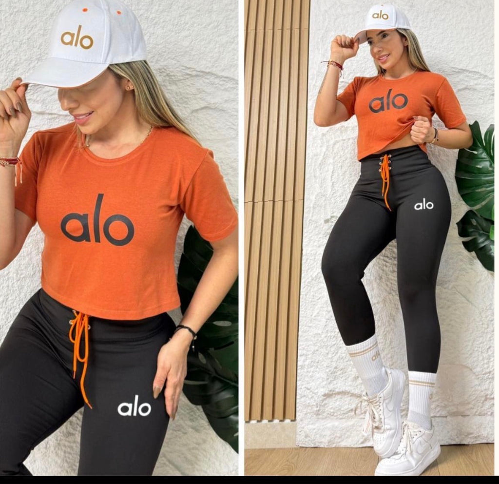 Conjunto 4 piezas incluye calcetines y gorra
